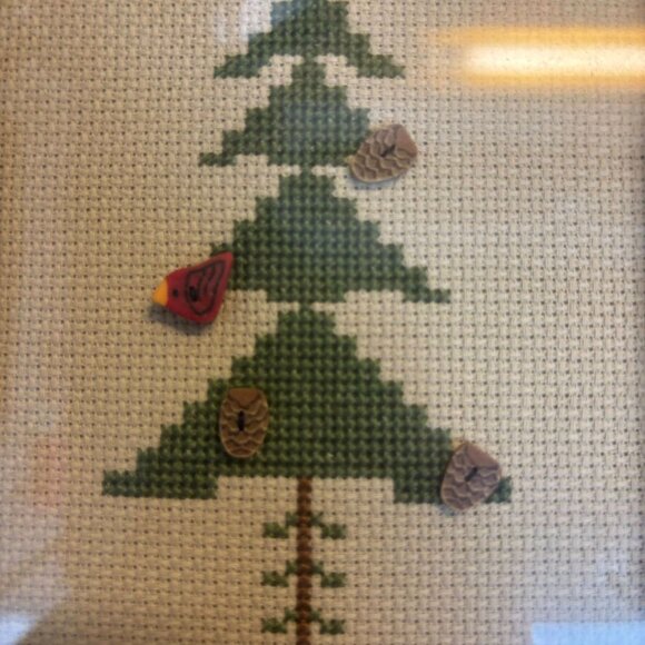 Framed Primitive Cross-Stitch Pine Tree w/ Button Embellishments Cardinal - Picture 4 of 6